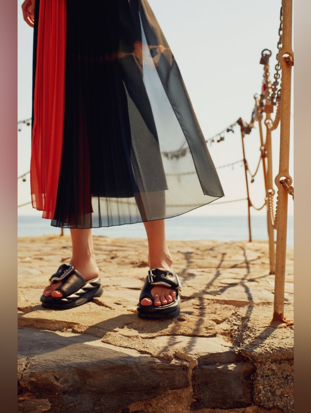 4CCCCEES Mellow Glow Black Sandal, Size 39 In Black